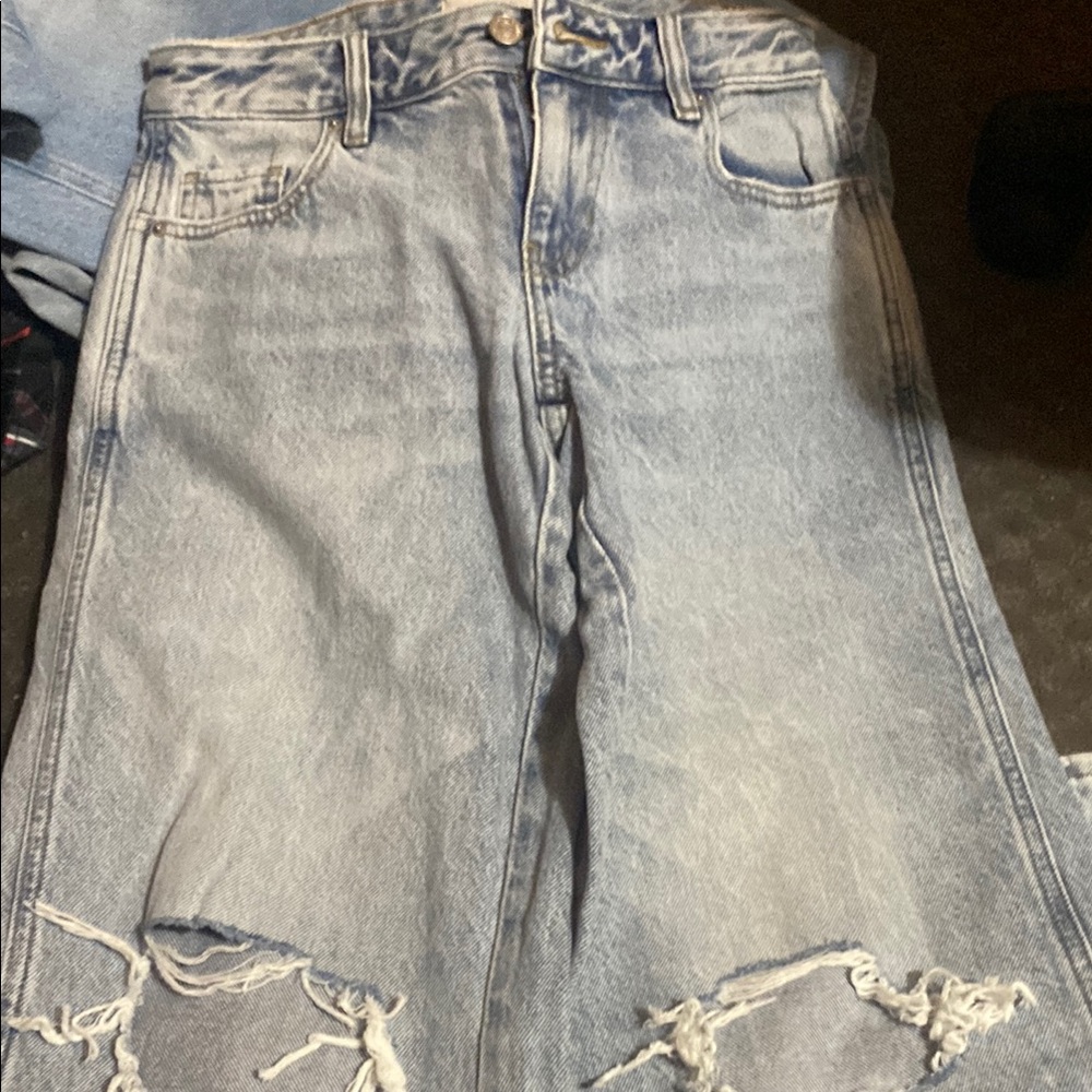 Men's Light Blue Distressed Jeans